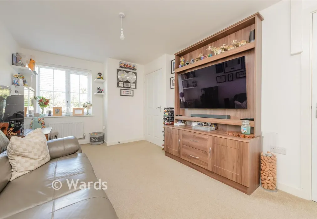 Lounge - Field Lane, Gravesend, Kent - Wards of Kent