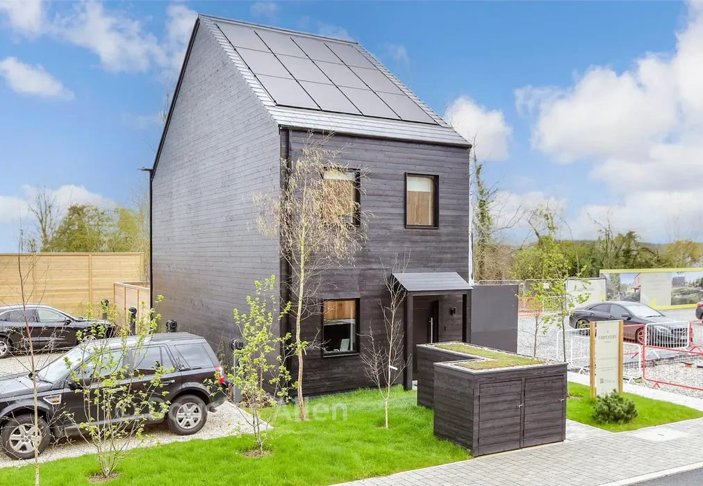 Front - Carpenters Yard, High Road, Thornwood, Essex - Wards of Kent