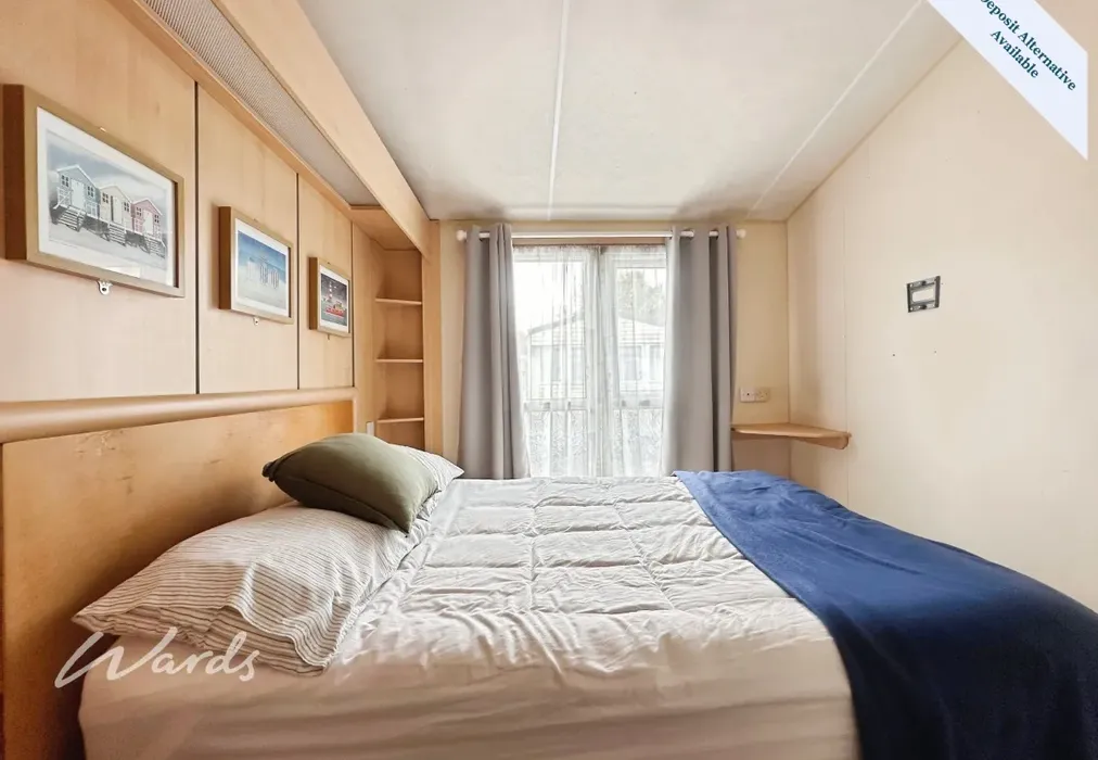 Bedroom 1 - Smarden Road Headcorn TN27 - Wards of Kent