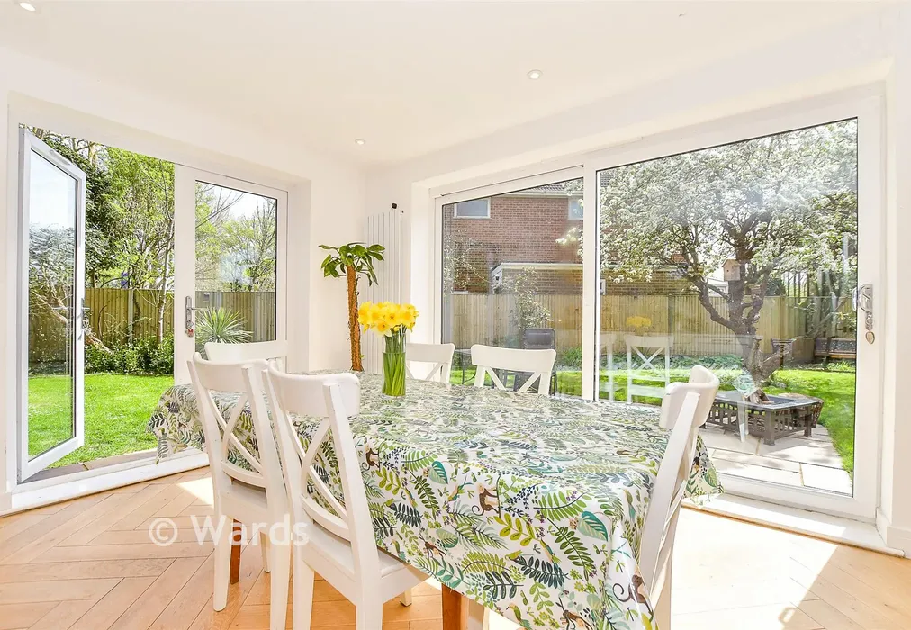 Kitchen/Diner - The Churchlands, New Romney, Kent - Wards of Kent