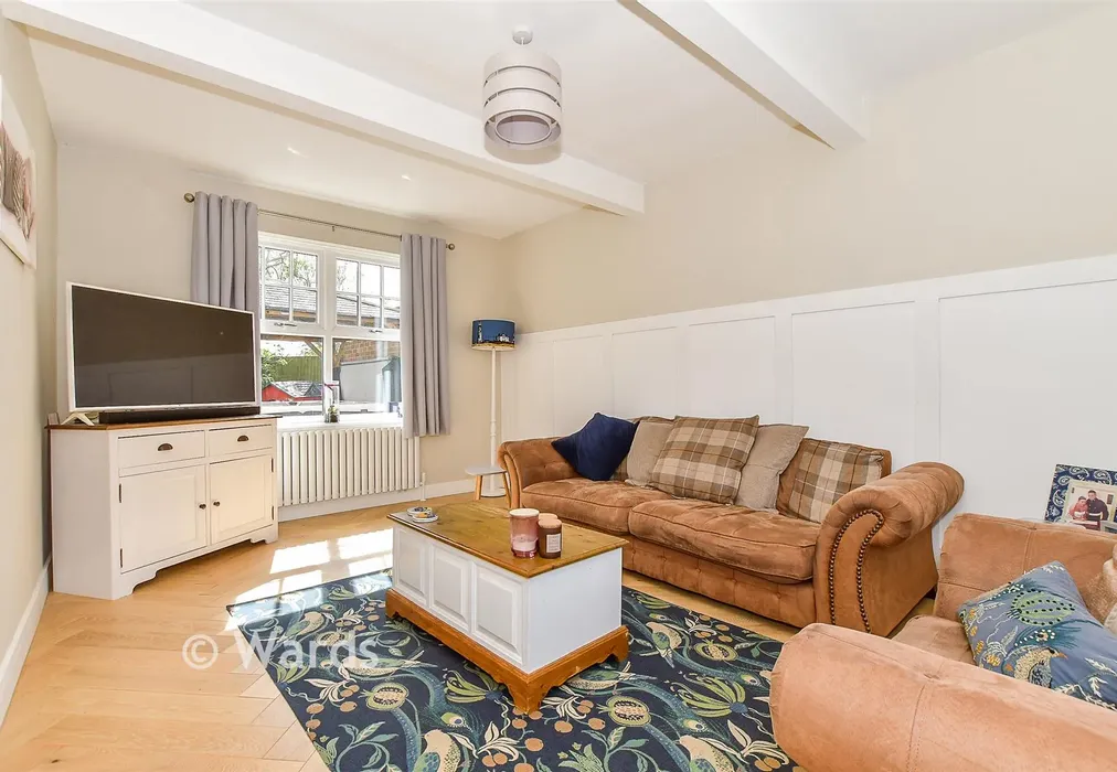Lounge - The Churchlands, New Romney, Kent - Wards of Kent