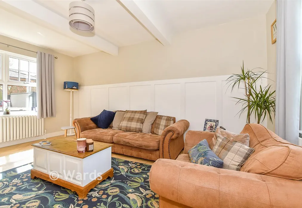 Lounge - The Churchlands, New Romney, Kent - Wards of Kent