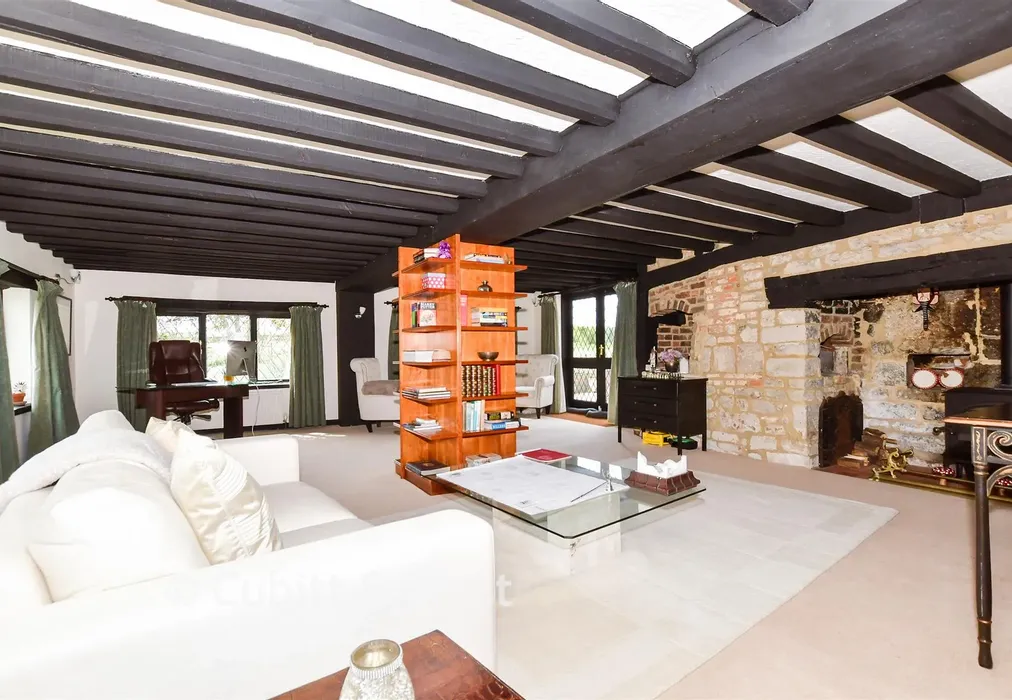 Living Room - Dean Lane, Redhill, Surrey - Wards of Kent