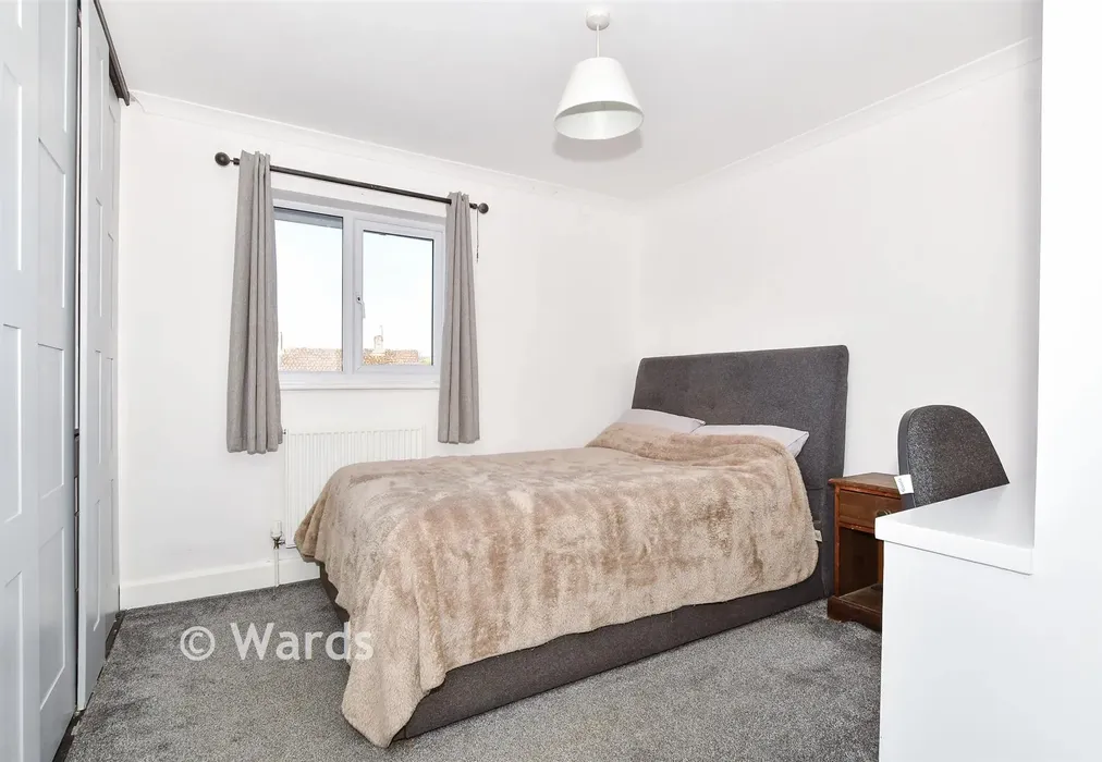 Bedroom 2 - Glebe Meadow, Wateringbury, Maidstone, Kent - Wards of Kent