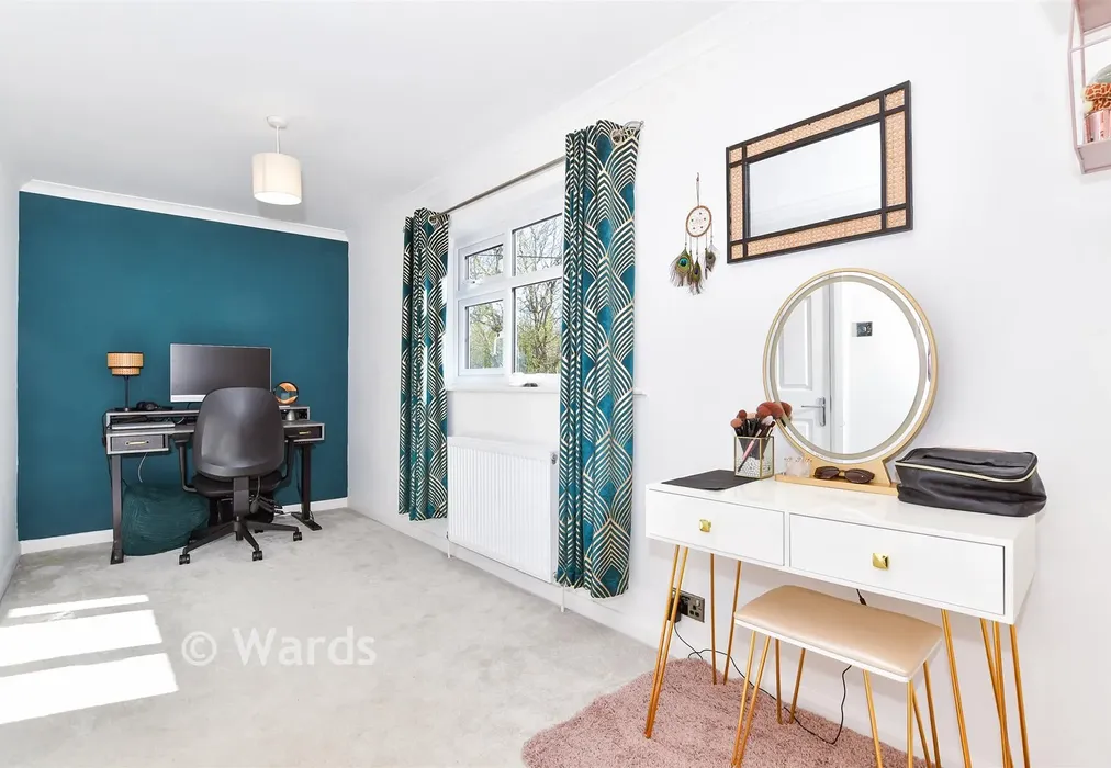 Bedroom 3 - Glebe Meadow, Wateringbury, Maidstone, Kent - Wards of Kent