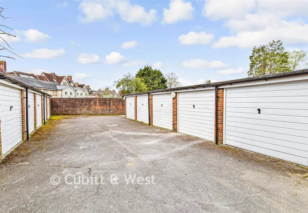 Garage - Somers Close, Reigate, Surrey - Wards of Kent