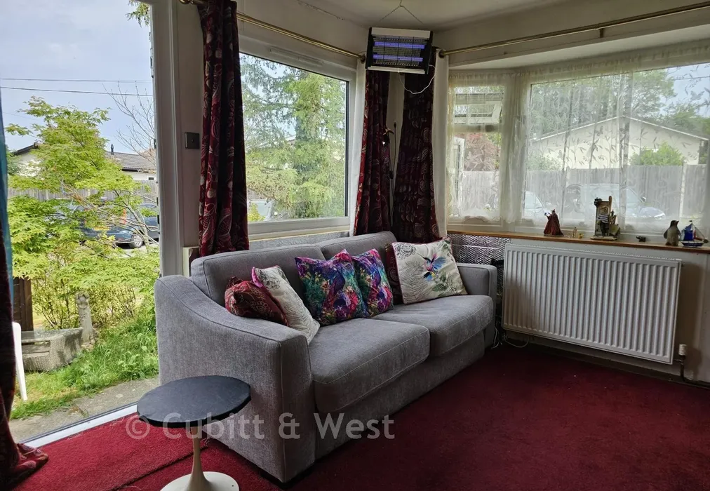 Lounge Area - Boxhill Road, Tadworth, Surrey - Wards of Kent