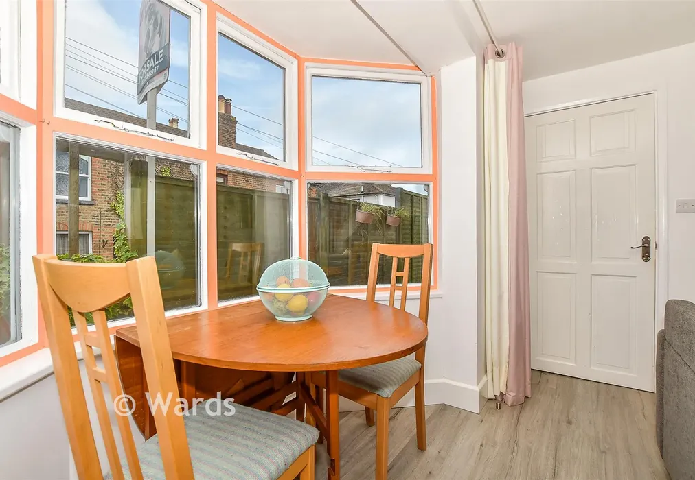 Living Room - Vermont Road, Rusthall, Tunbridge Wells, Kent - Wards of Kent