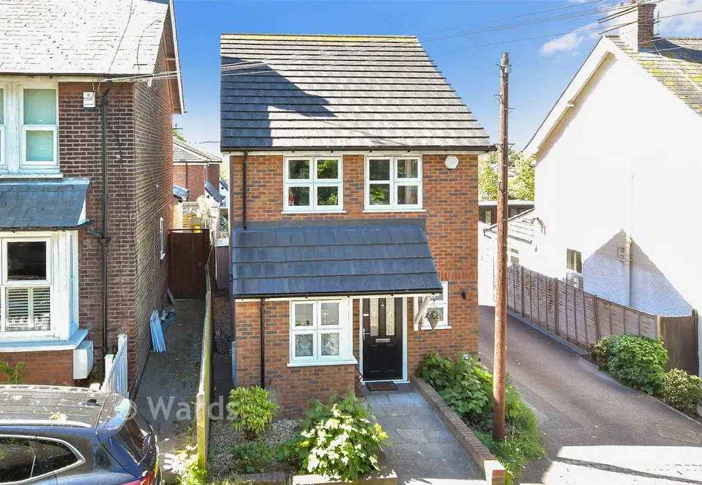 External (Web) - Lambourne Close, Farningham, Dartford, Kent - Wards of Kent