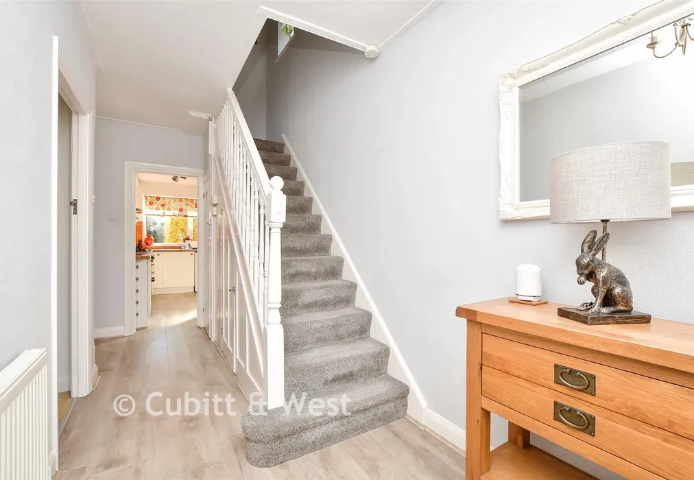 Entrance Hall - Tillingdown Hill, Caterham, Surrey - Wards of Kent
