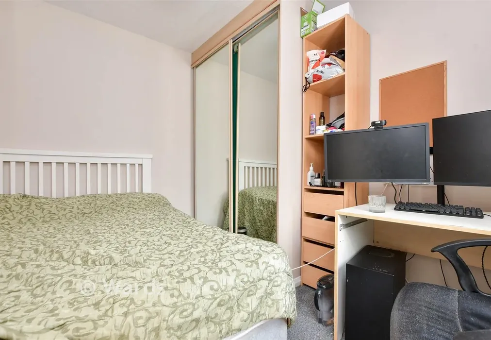 Bedroom 5 - Honeywood Close, Canterbury, Kent - Wards of Kent