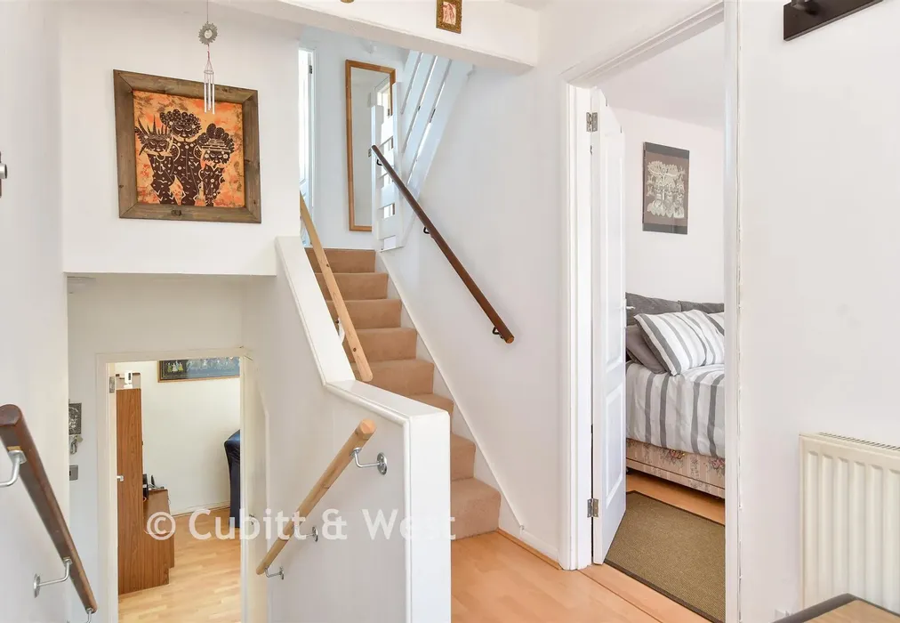 Entrance Hall - The Brow, Woodingdean, Brighton, East Sussex - Wards of Kent