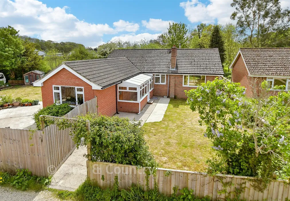 External (Web) - Sandy Close, Blackwater, Newport, Isle of Wight - Wards of Kent