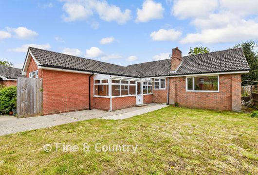 Sandy Close, Blackwater, Newport, Isle of Wight - Wards of Kent