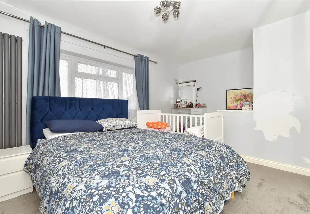Bedroom 1 - Marston Avenue, Dagenham, Essex - Wards of Kent