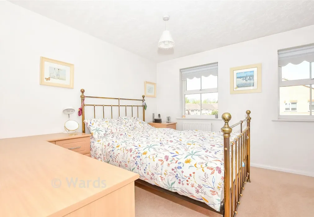 Bedroom 1 - Gooch Close, Allington, Maidstone, Kent - Wards of Kent