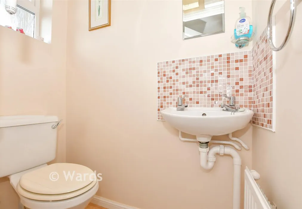 Cloakroom - Gooch Close, Allington, Maidstone, Kent - Wards of Kent