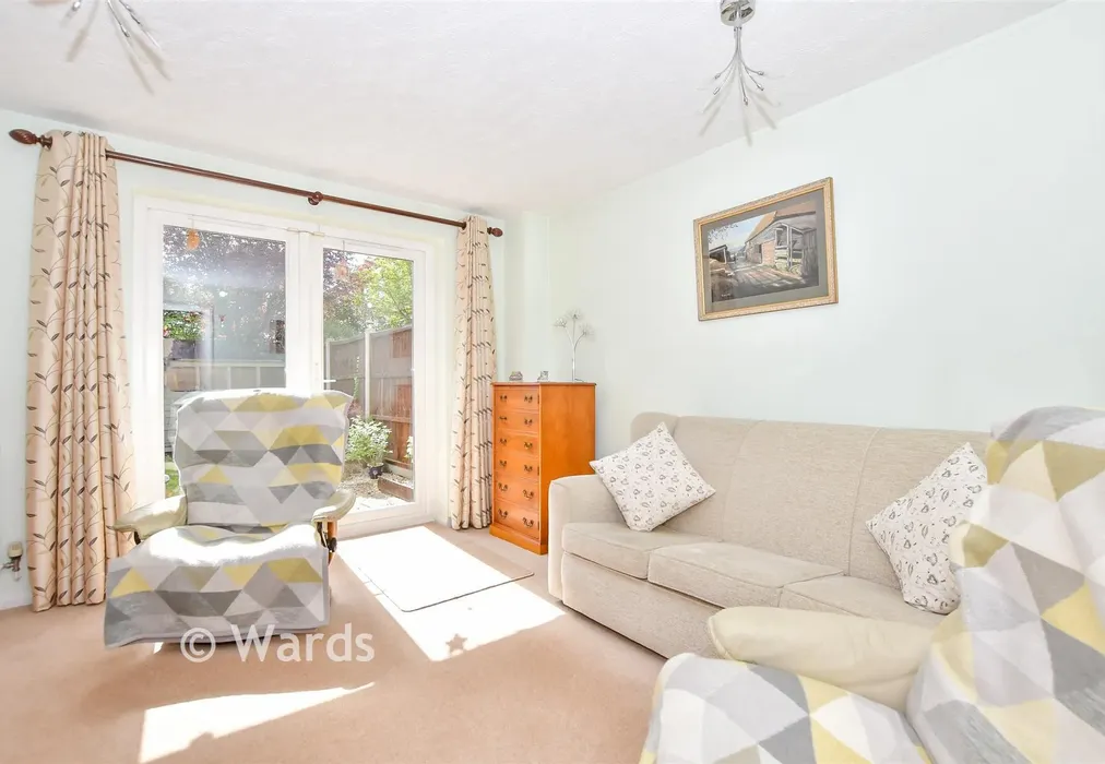 Lounge - Gooch Close, Allington, Maidstone, Kent - Wards of Kent