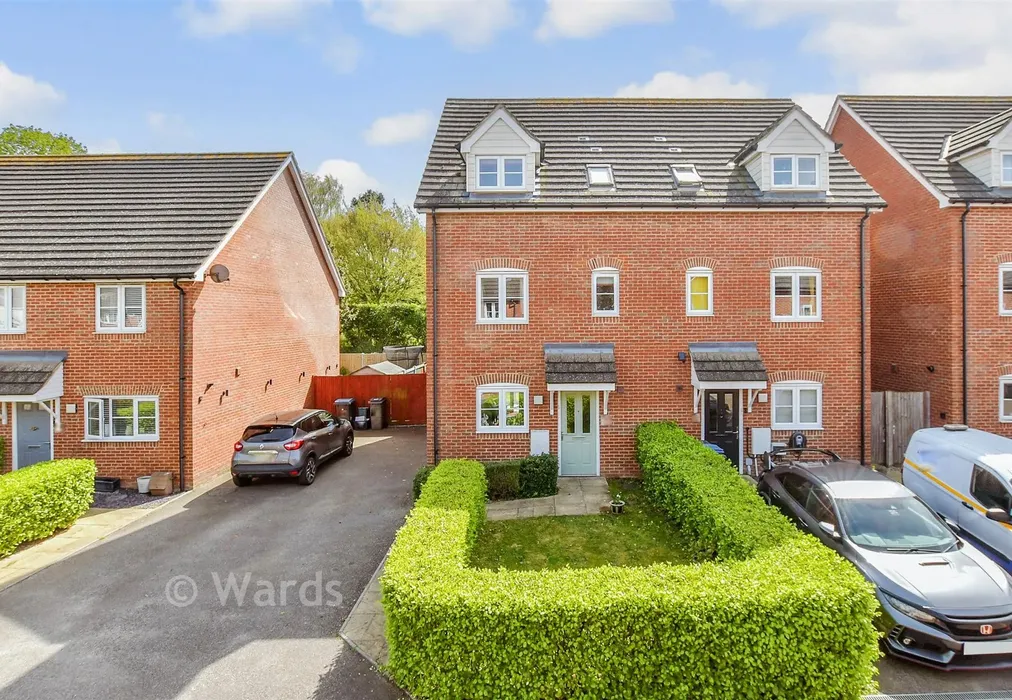 External Front Web.. - Scholars Close, Deal, Kent - Wards of Kent