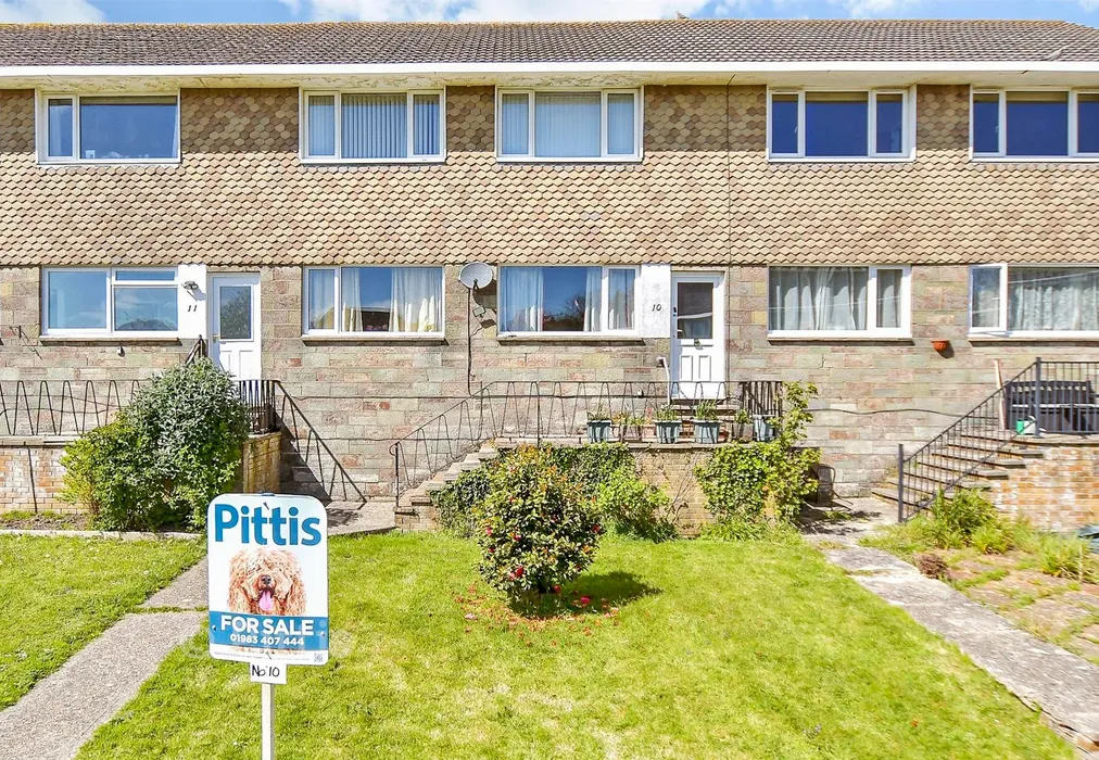 External (Web) - Fairmead Close, Sandown, Isle of Wight - Wards of Kent
