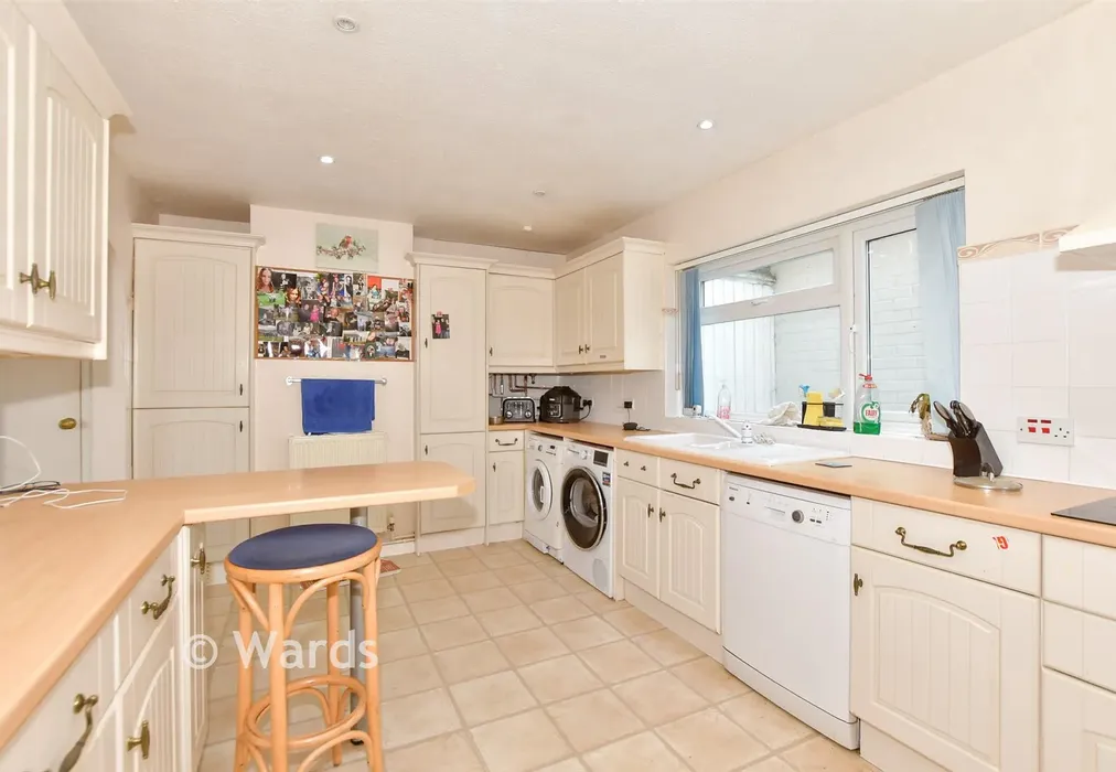 Kitchen - The Broadway, Herne Bay, Kent - Wards of Kent