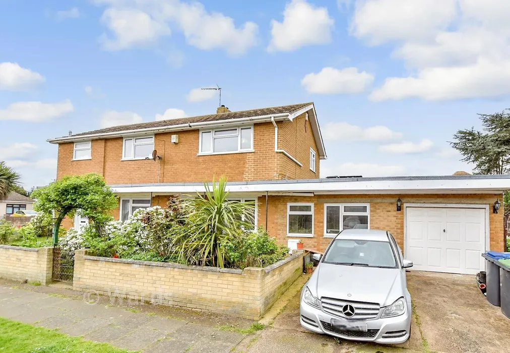 External (Web) - The Broadway, Herne Bay, Kent - Wards of Kent