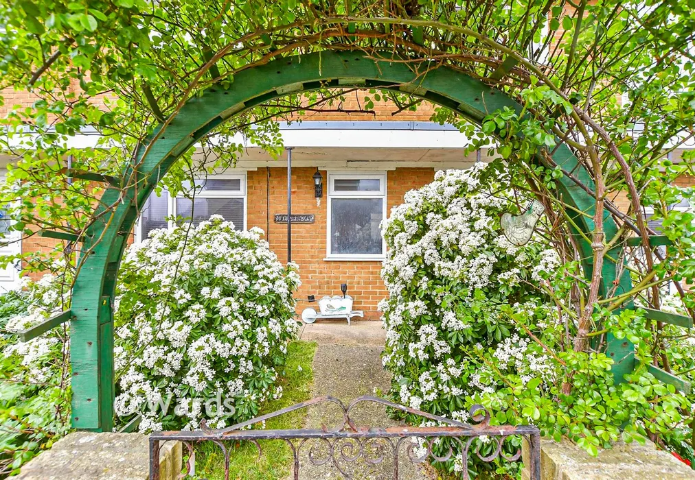 External Lifestyle Photograph - The Broadway, Herne Bay, Kent - Wards of Kent