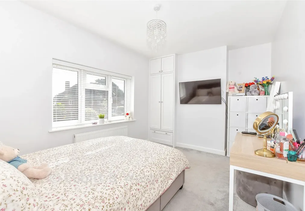 Bedroom 2 - Garsons Road, Southbourne, Hampshire - Wards of Kent
