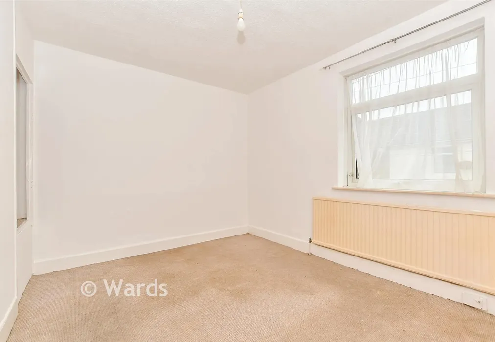 Bedroom 1 - Lowther Road, Dover, Kent - Wards of Kent