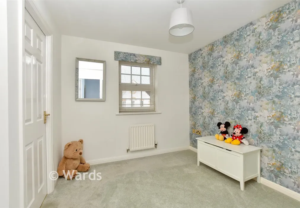 Bedroom 2 - Penny Cress Road, Minster-On-Sea, Kent - Wards of Kent