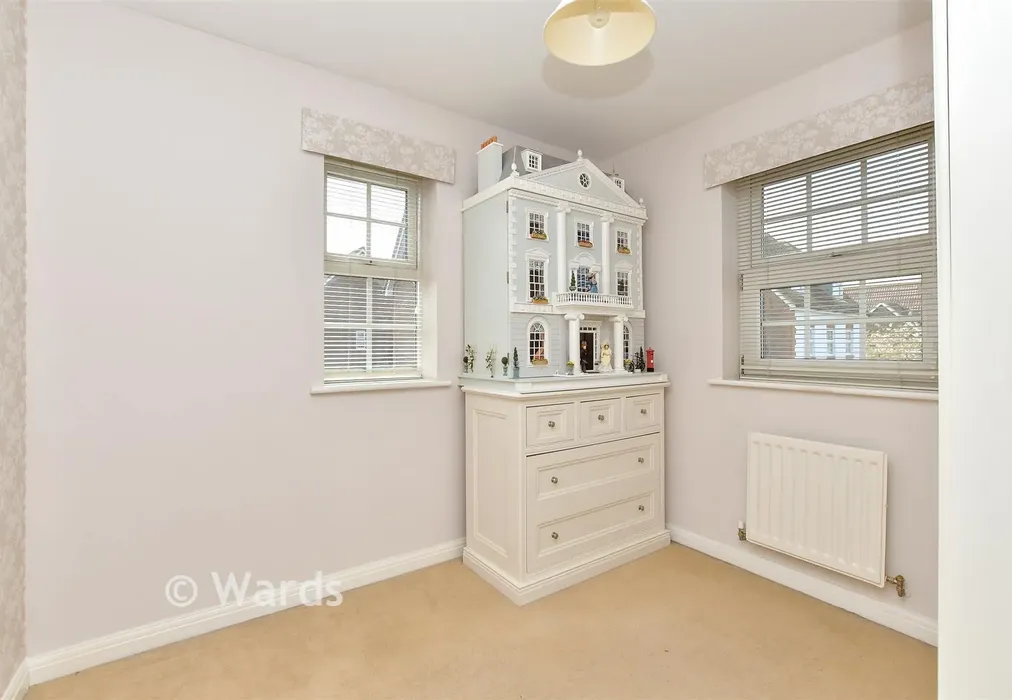 Bedroom 3 - Penny Cress Road, Minster-On-Sea, Kent - Wards of Kent