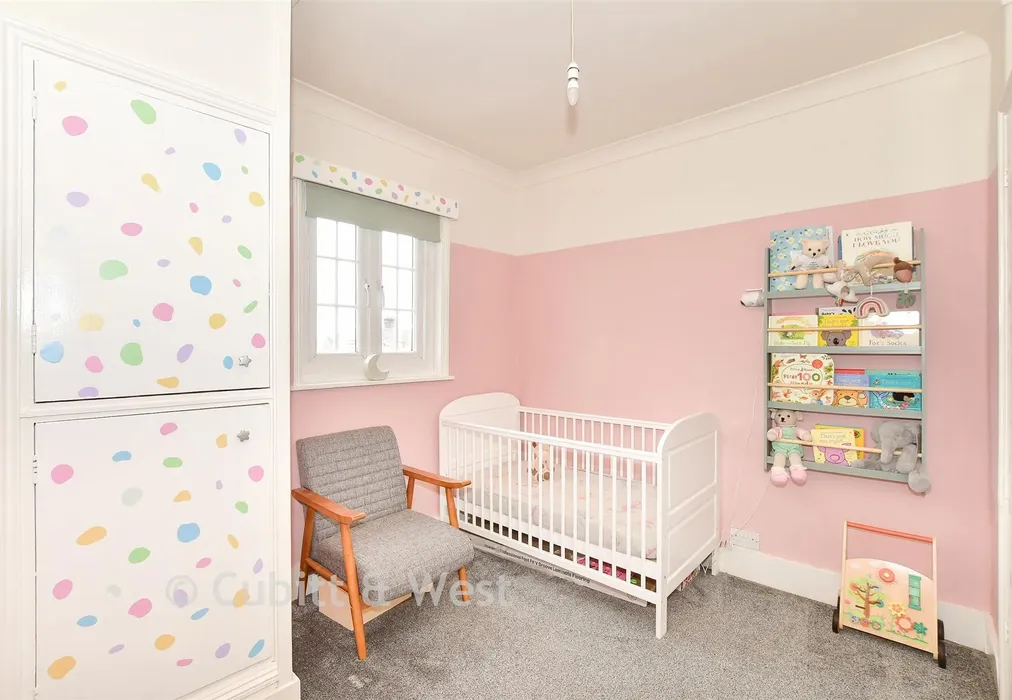 Bedroom 2 - Alexandra Road, Uckfield, East Sussex - Wards of Kent
