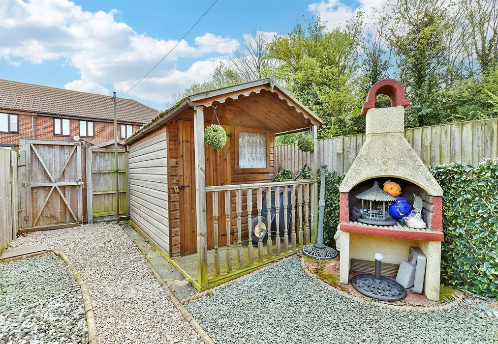 Rear Garden - Anne Boleyn Close, Eastchurch, Sheerness, Kent - Wards of Kent