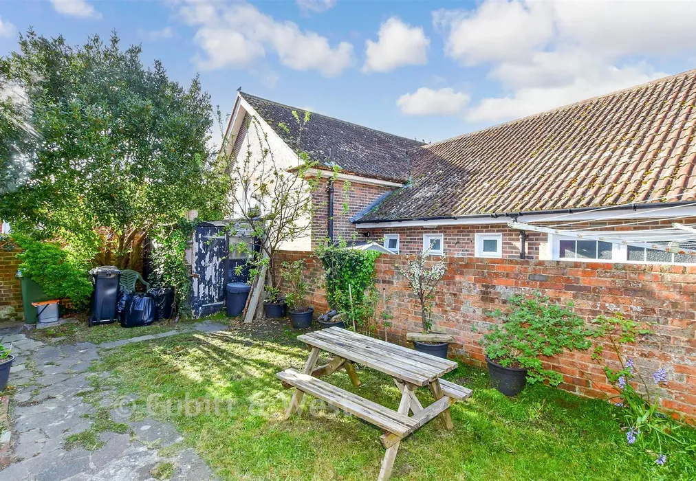 Rear Garden - Lyon Street, Bognor Regis, West Sussex - Wards of Kent