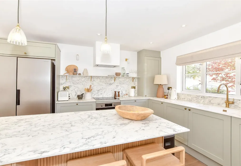 Kitchen - Victoria Road, Hayling Island, Hampshire - Wards of Kent
