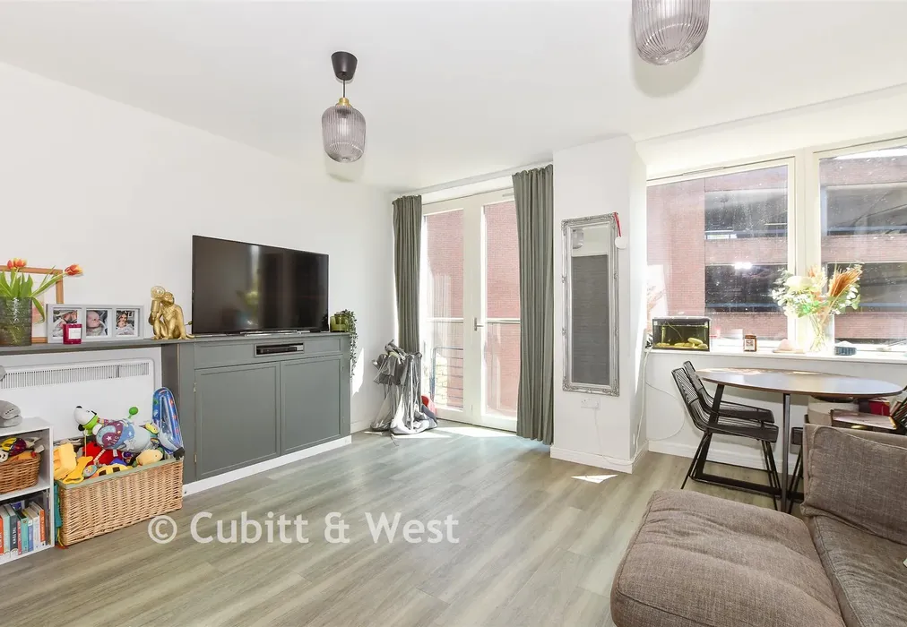 Kitchen/ Living Room - Wood Street, East Grinstead, West Sussex - Wards of Kent
