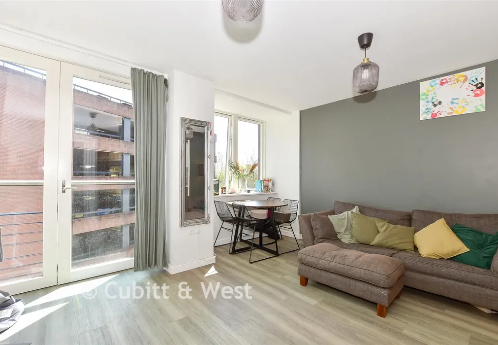 Kitchen/ Living Room - Wood Street, East Grinstead, West Sussex - Wards of Kent