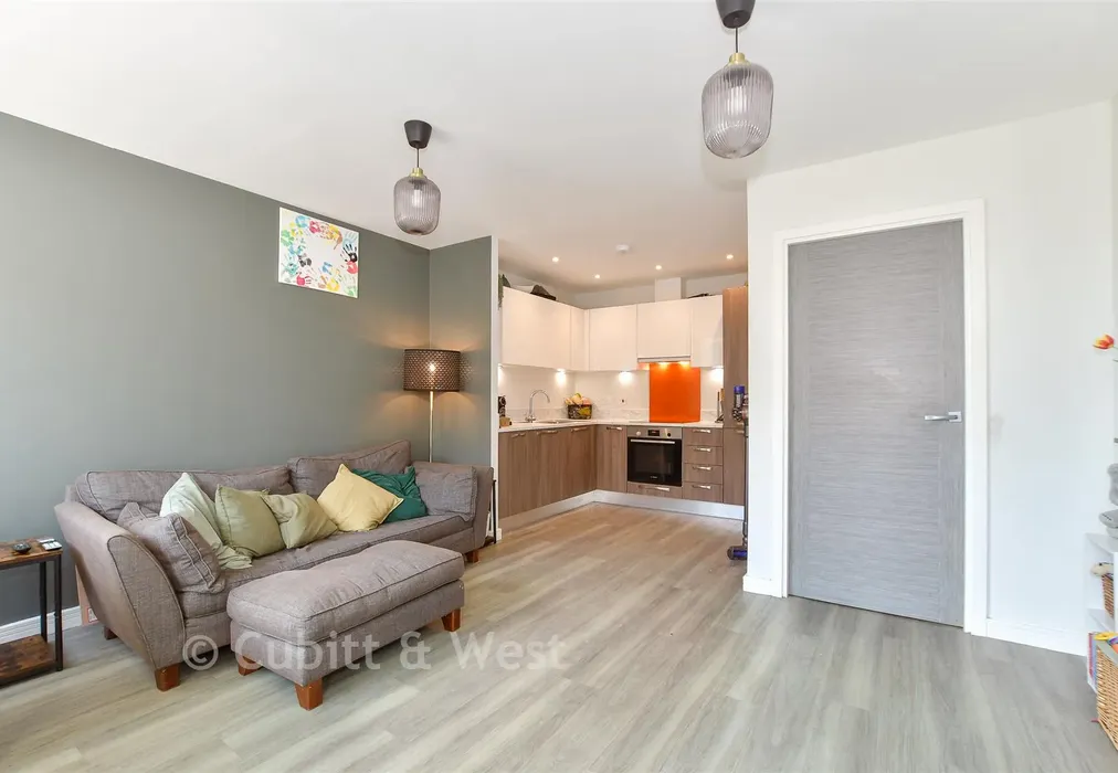 Kitchen/ Living Room - Wood Street, East Grinstead, West Sussex - Wards of Kent