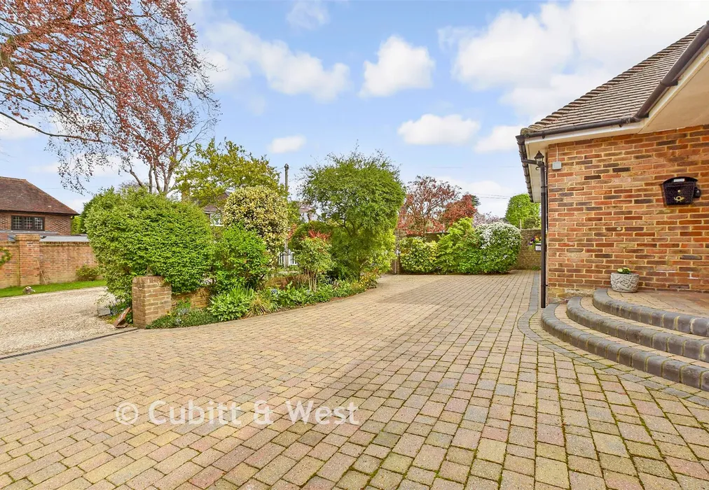 Driveway/Parking - Burford Lane, Epsom, Surrey - Wards of Kent