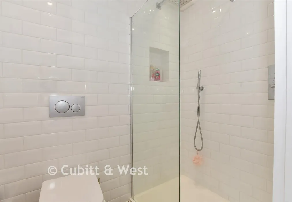 En-Suite Shower Room - Five Oaks Road, Slinfold, Horsham, West Sussex - Wards of Kent