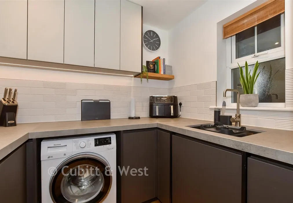 Kitchen - Linfield Lane, Ashington, West Sussex - Wards of Kent
