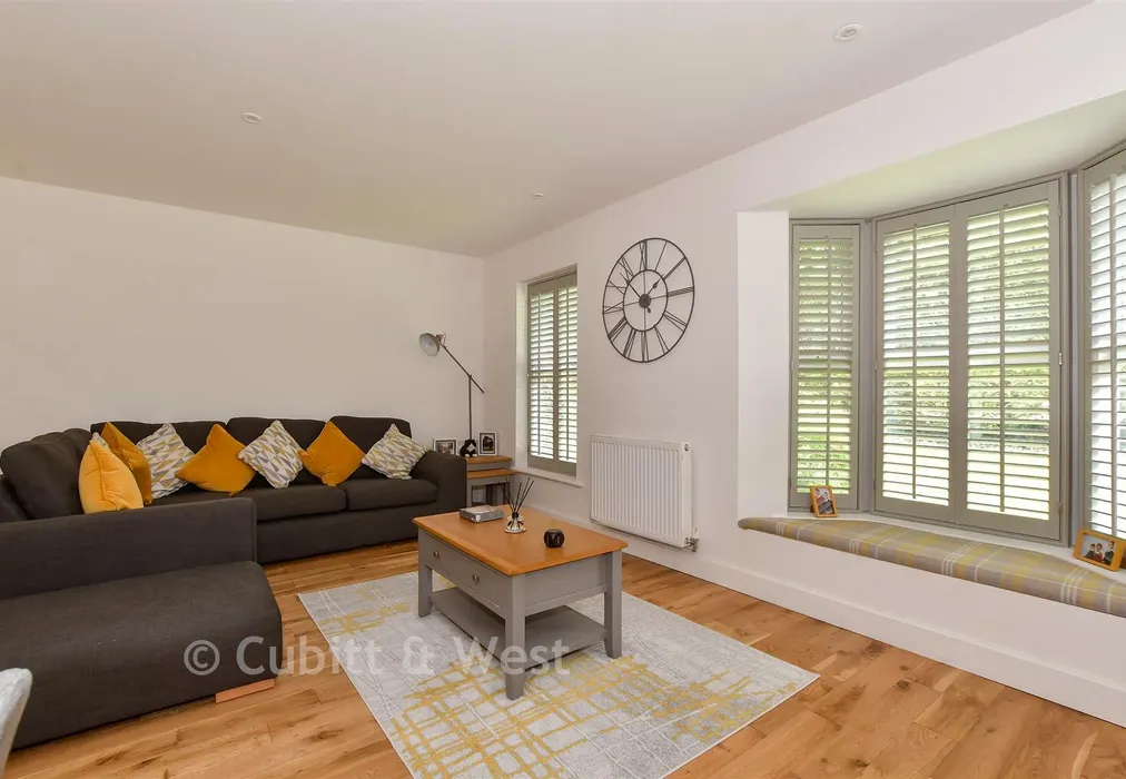 Lounge/Diner - Linfield Lane, Ashington, West Sussex - Wards of Kent