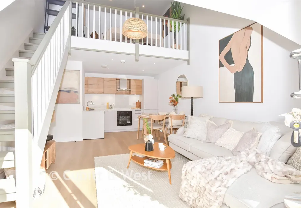Lounge/Kitchen/ Diner - Prospect House, Outwood Lane, Chipstead, Surrey - Wards of Kent