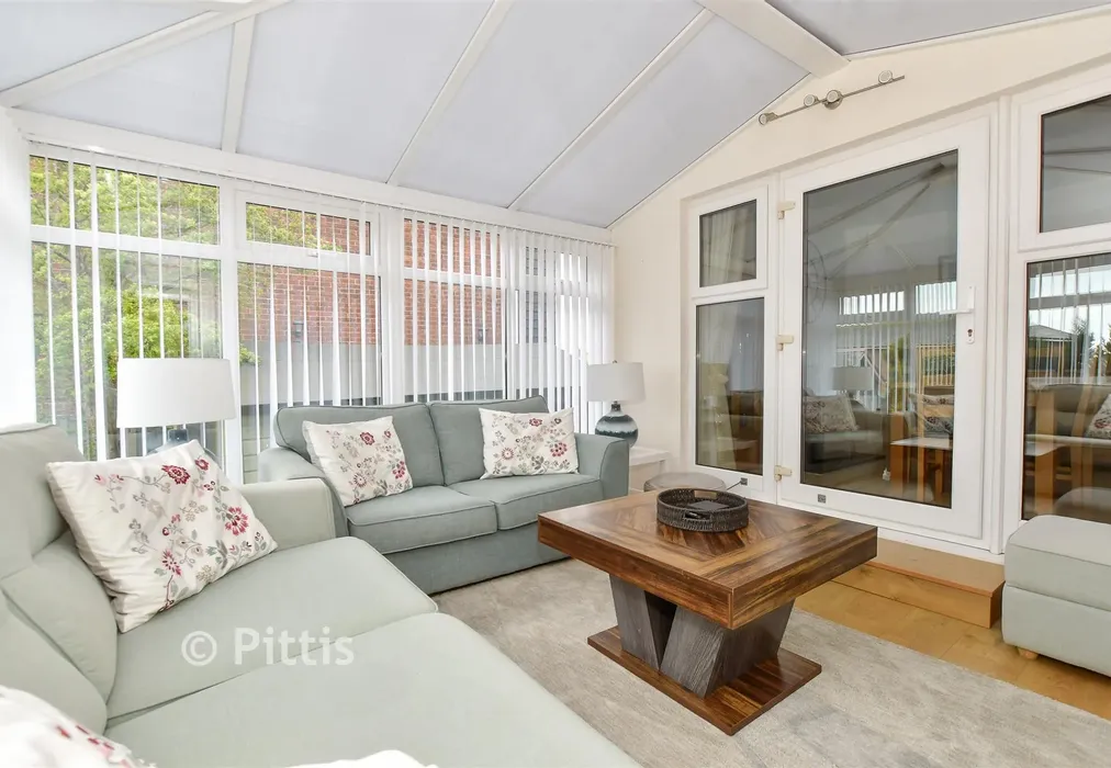Conservatory - Little Preston Road, Ryde, Isle of Wight - Wards of Kent