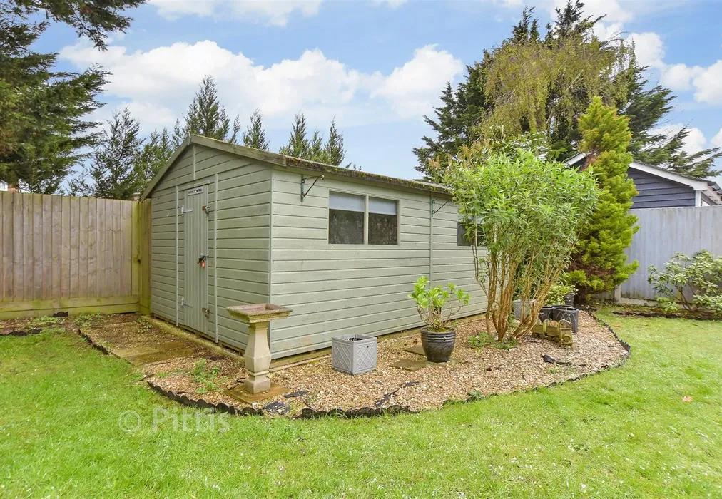 Workshop/Outbuildings - Little Preston Road, Ryde, Isle of Wight - Wards of Kent