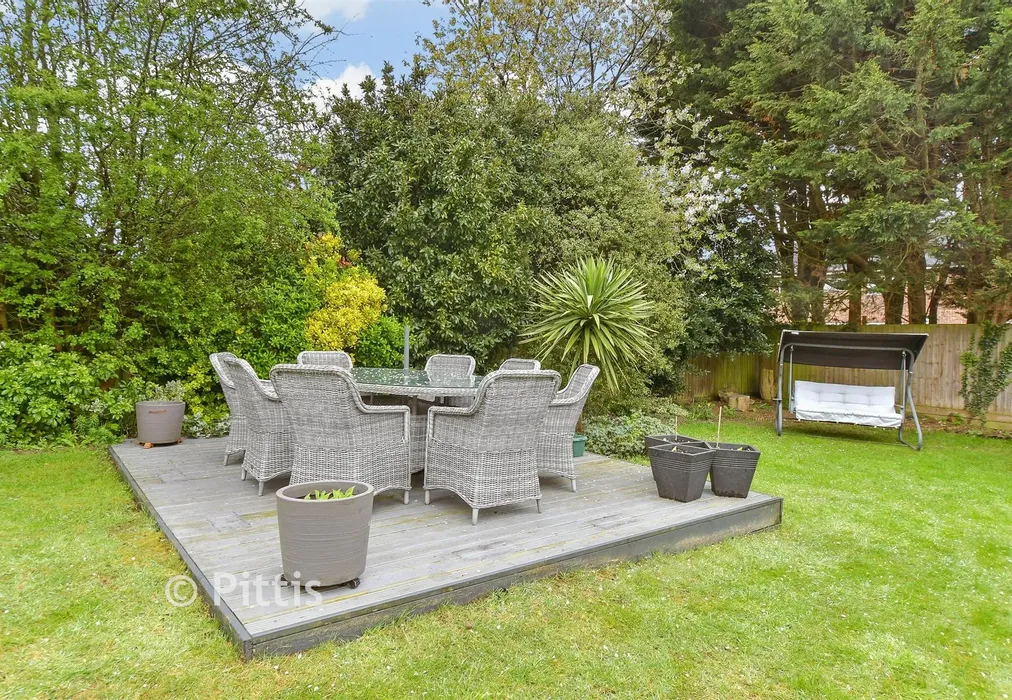 External Feature - Little Preston Road, Ryde, Isle of Wight - Wards of Kent