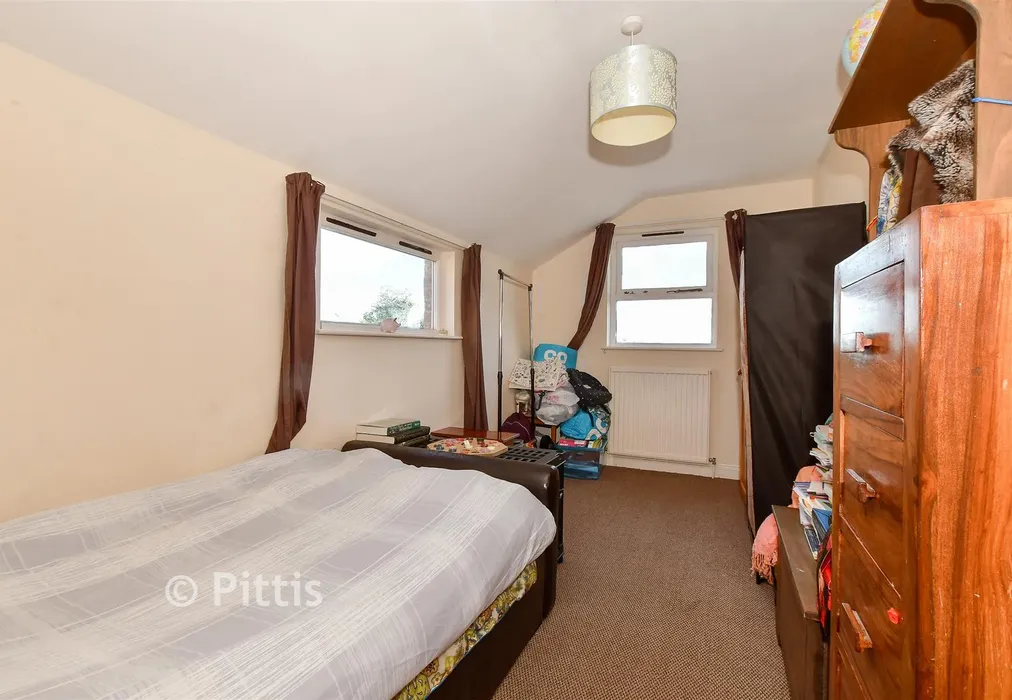 Bedroom 2 - Marlborough Road, Elmfield, Ryde, Isle of Wight - Wards of Kent