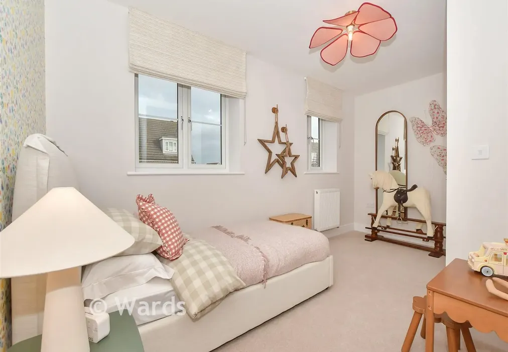 Bedroom 3 - The Locke, Scholars Place, Dunlin Walk, Iwade, Sittingbourne, Kent - Wards of Kent