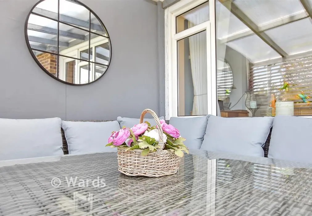 External Lifestyle Photograph - Park Way, Coxheath, Maidstone, Kent - Wards of Kent