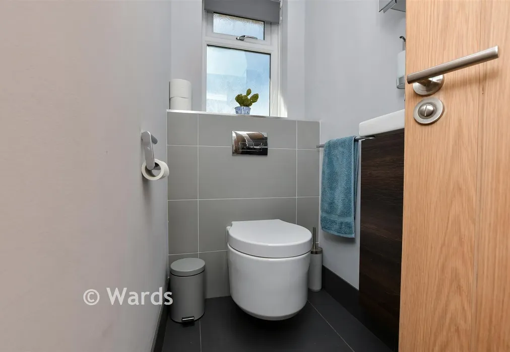 Cloakroom - Mill Road, Deal, Kent - Wards of Kent